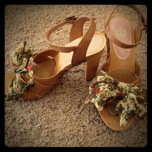 NWOB Miss America wedge from DSW